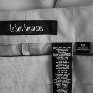La Suit  Separates Woman's Pants, New withou